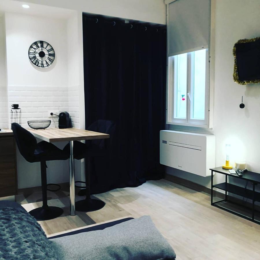Le Studio Du Vieux Port Apartment Марсилия Екстериор снимка